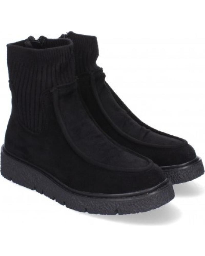 BOTAS SPORT3PUNTO0 YZ24-018 DE PUNTO NEGRO PARA HOMBRE VARIOS COLORES