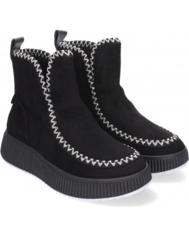 BOTAS SPORT3PUNTO0 MODELO YY-20 CON SUELA GRUESA VARIOS COLORES