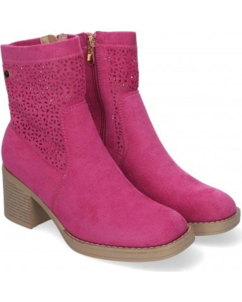 BOTAS DE MUJER SPORT3PUNTO0 VR001 CON TACÓN Y DETALLE CALADO VARIOS COLORES