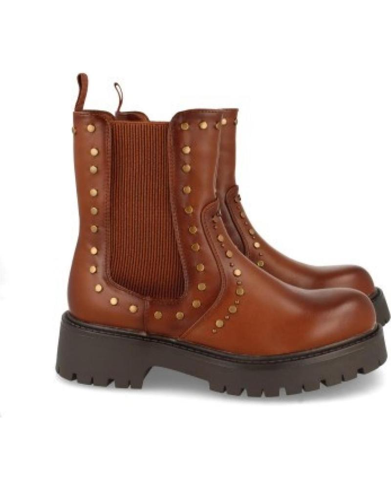 BOTAS MUJER SPORT3PUNTO0 4102 CAMEL CON TACHUELAS VARIOS COLORES