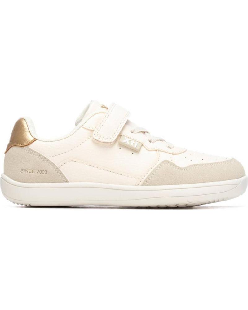 ZAPATILLAS CASUAL CON VELCRO XTI PARA NIÑA BEIGE