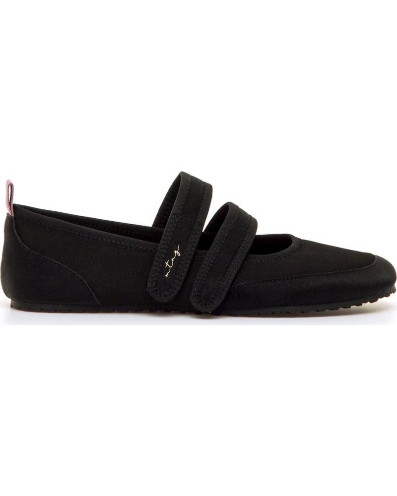 ZAPATILLAS CASUAL MTNG 56339 CON DOBLE TIRA PARA MUJER NEGRO