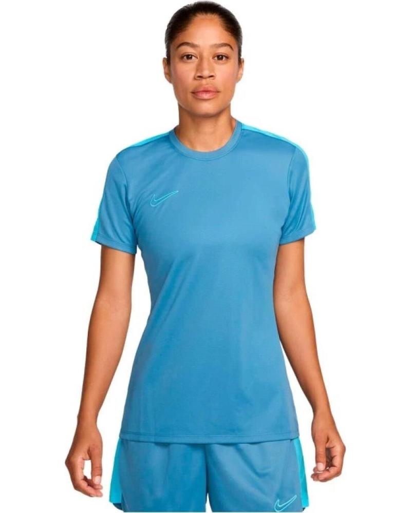 CAMISETA NIKE DRI-FIT ACADEMY MUJER MULTICOLOR