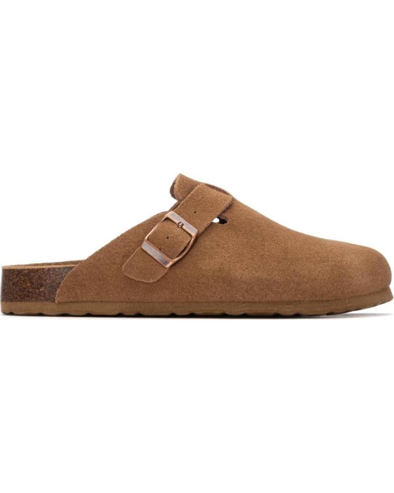 XTI ZUECOS XTI CAMEL CON CORREA AJUSTABLE CAMEL