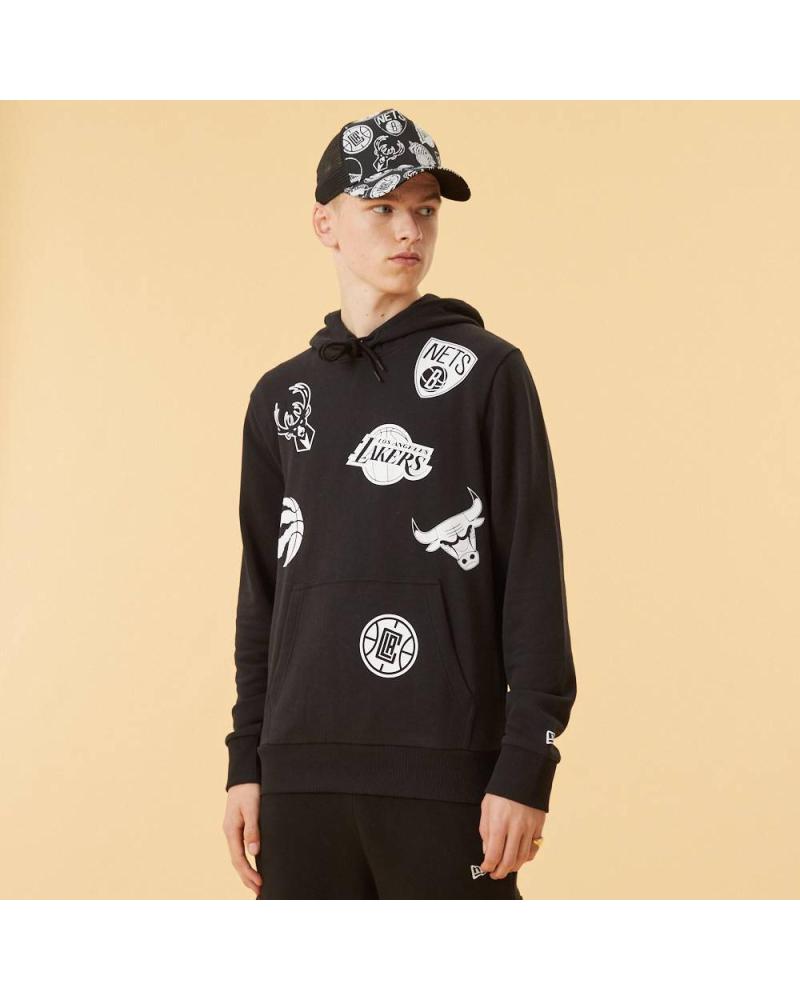 NEW ERA SUDADERA NBA MUTI TEAM LOGO NEGRA DE NEW ERA NEGRO