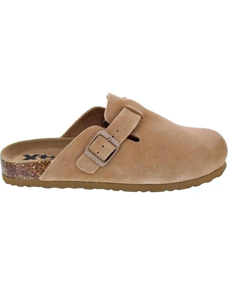 ZUECOS XTI 142871 CON HEBILLA AJUSTABLE CAMEL