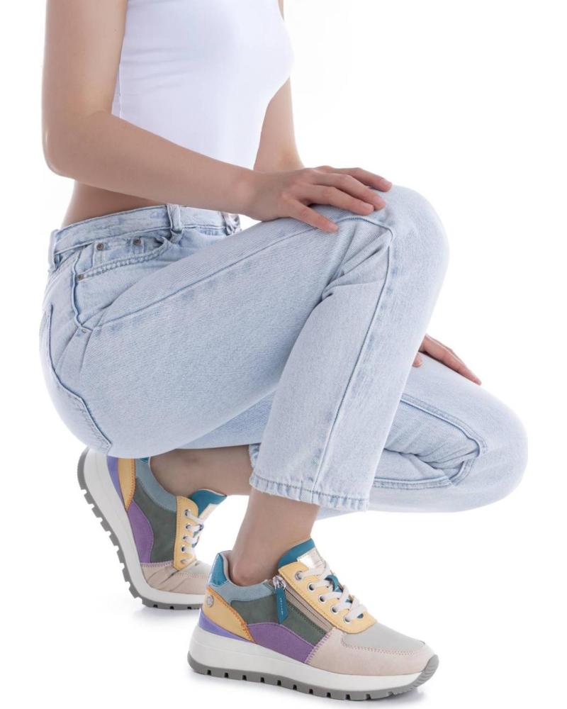 REFRESH ZAPATILLAS REFRESH 175127 HI-TEC COLOR HIELO HIELO