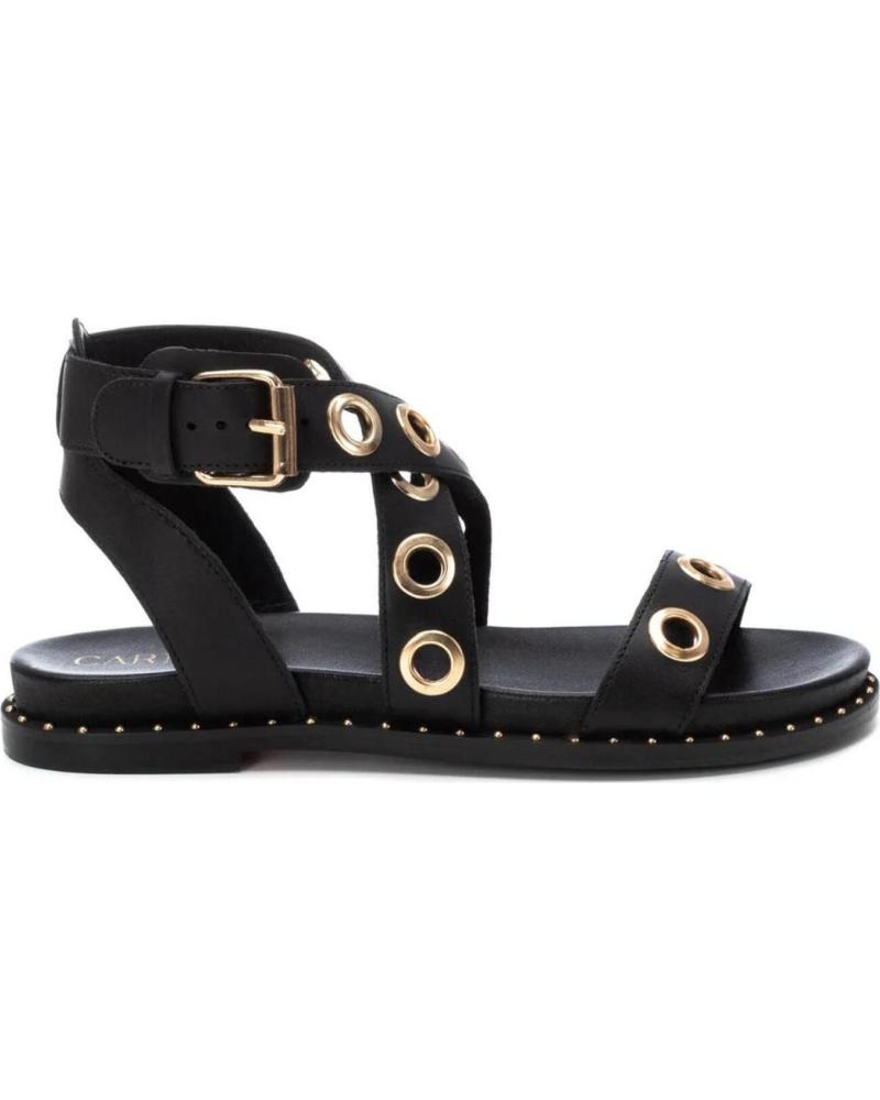 Sandalias de Mujer CARMELA SANDALIAS PLANAS NEGRAS DE MUJER CARMELA CON ADORNOS METÁLICOS NEGRO
