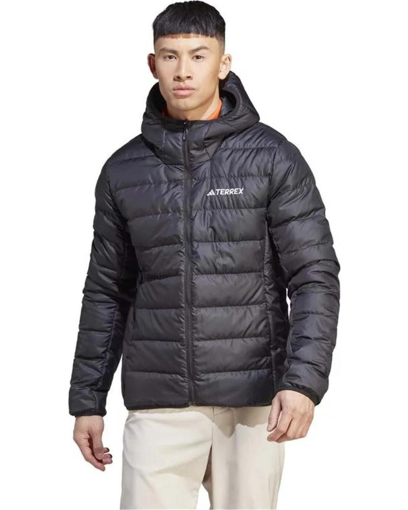 ADIDAS CHAQUETA TÉCNICA TERREX CON CAPUCHA NEGRO