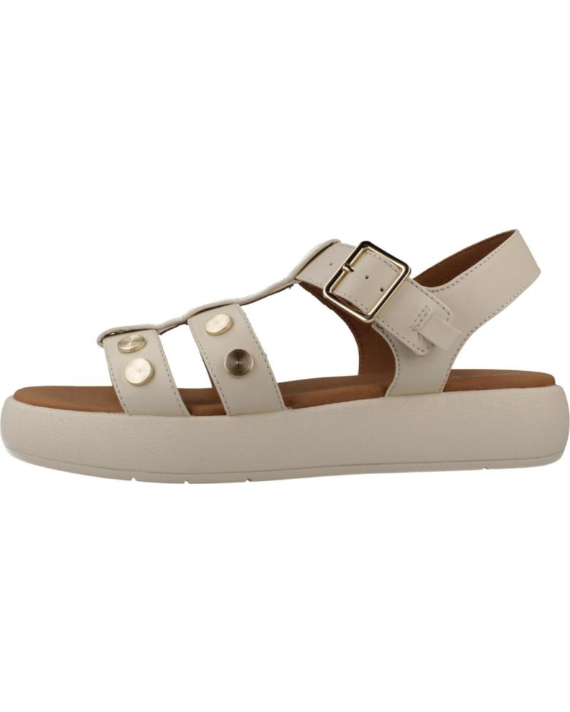 GEOX SANDALIAS D CAMALEI CON TACHUELAS DECORATIVAS C1122