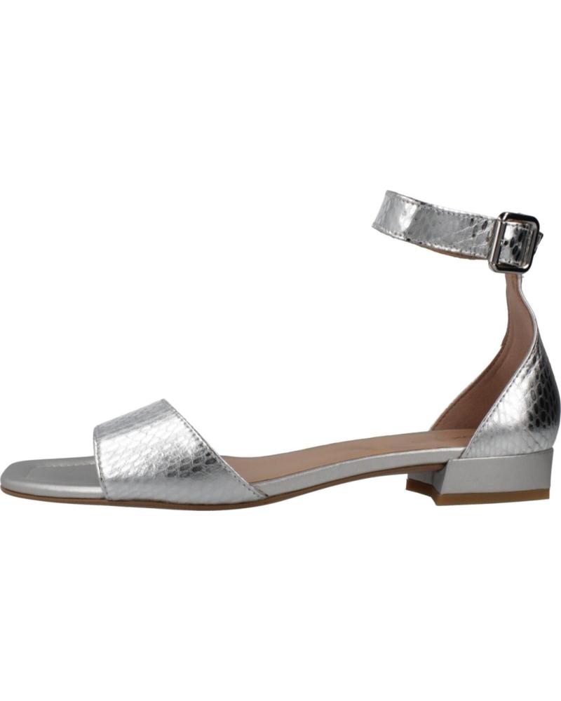 GEOX SANDALIAS D NEW ERAKLIA 15 PLATA C1007