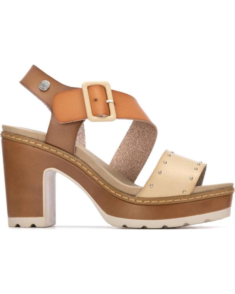 REFRESH SANDALIA DE TACÓN CON PLATAFORMA Y CIERRE DE HEBILLA BEIGE