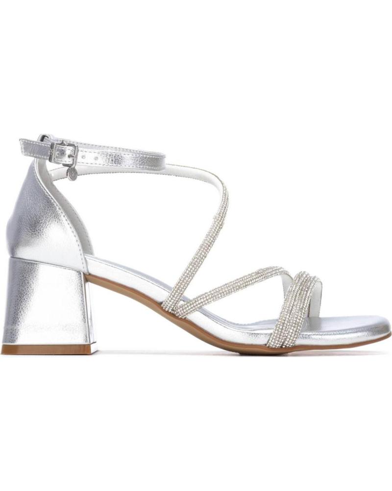 XTI SANDALIA DE TACÓN BLOQUE CON TIRAS CRUZADAS XTI 145341 PLATA