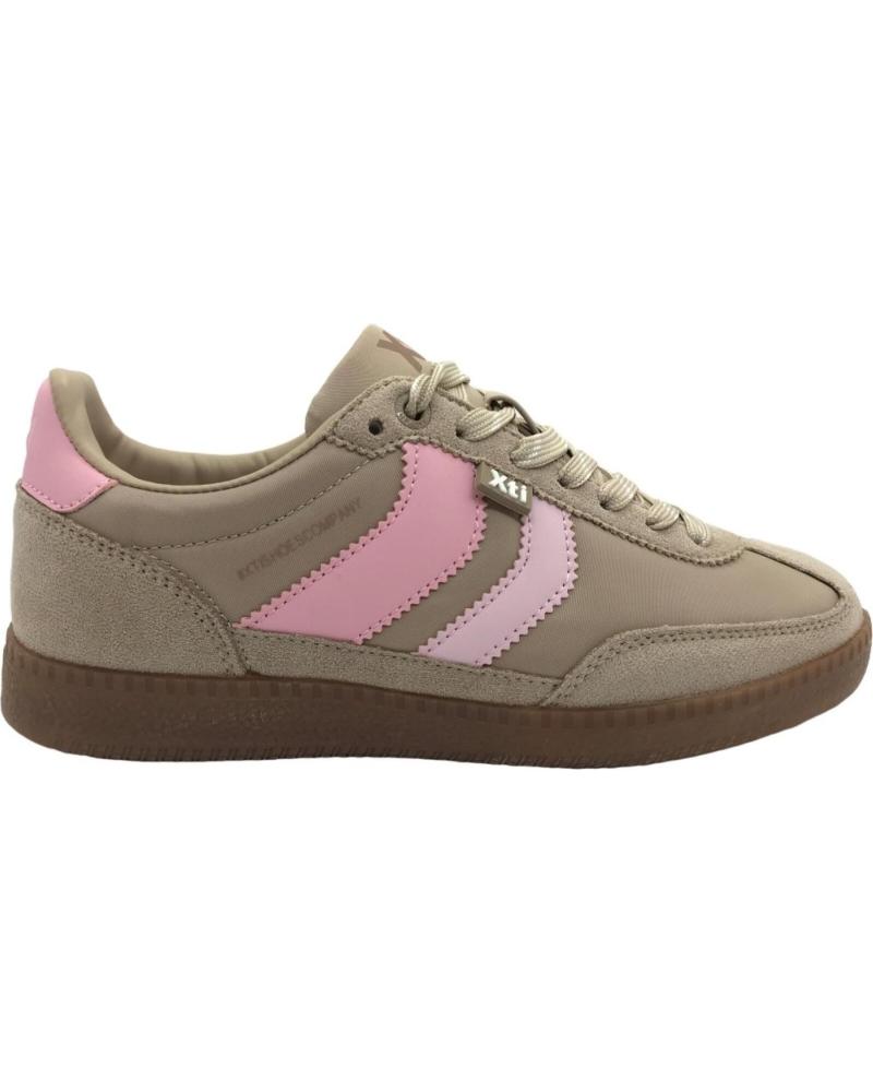 ZAPATILLAS RETRO XTI CON DETALLES EN CONTRASTE BEIGE