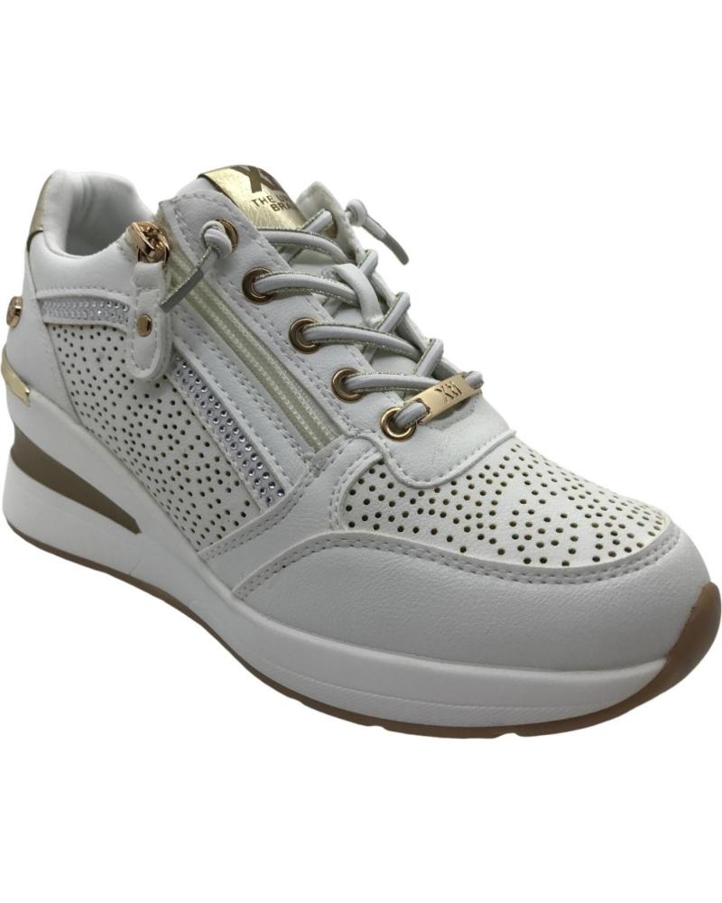 ZAPATILLAS XTI 145102 CON PEDRERÍA Y DETALLE METALIZADO BLANCO