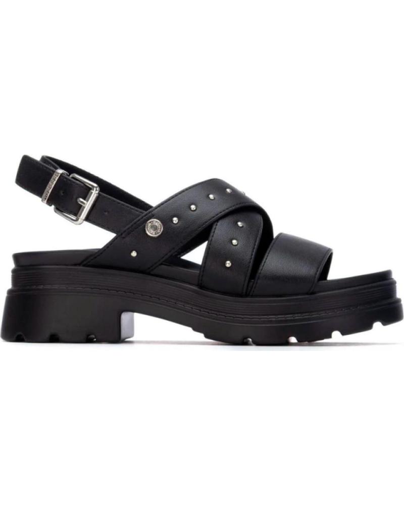 REFRESH SANDALIAS REFRESH 175156 CON TIRAS CRUZADAS Y TACHUELAS NEGRO