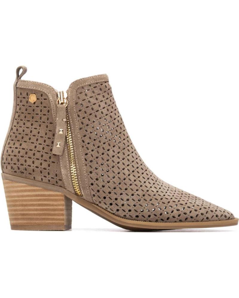 CARMELA BOTINES CARMELA 163149 DE PIEL TROQUELADA TAUPE