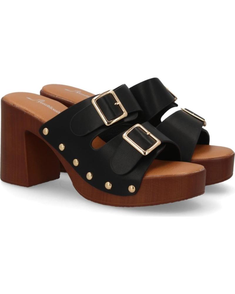 SPORT3PUNTO0 ZUECOS DE TACÓN CON HEBILLAS Y DETALLE DE TACHUELAS VARIOS COLORES