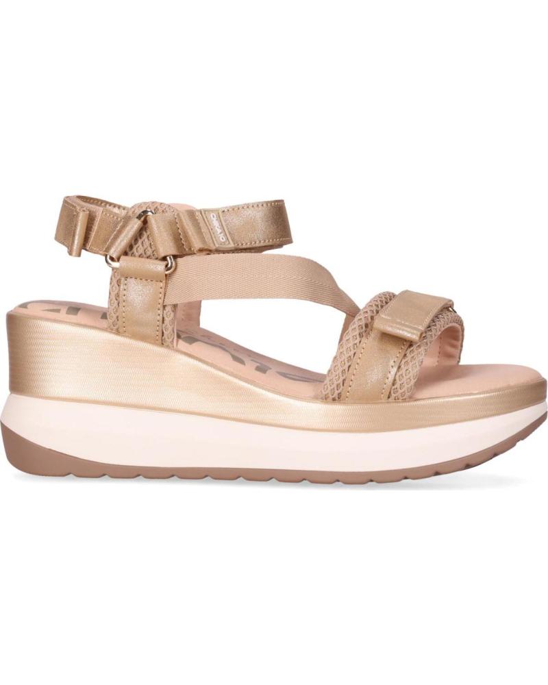 CHIKA10 SANDALIAS PLATAFORMA ROCO CHIKA10 ORO-GOLD