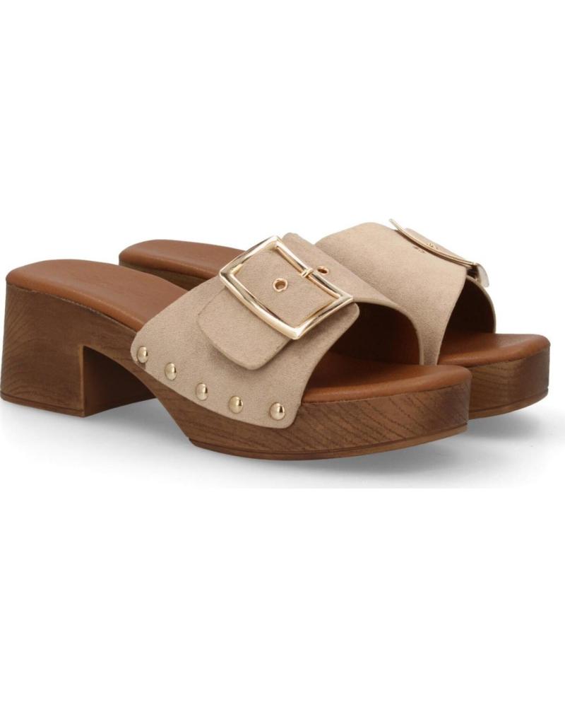 SPORT3PUNTO0 ZUECOS CON HEBILLA Y PLATAFORMA EFECTO MADERA VARIOS COLORES