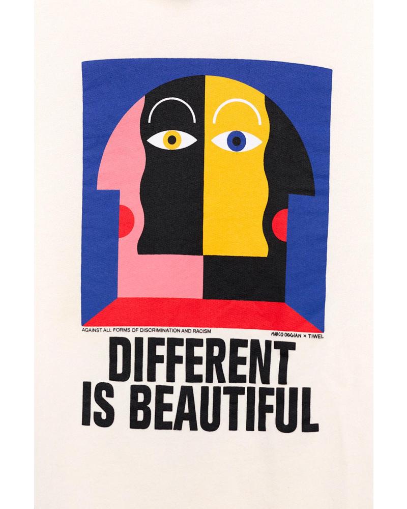 TIWEL TIWEL SUDADERA GRÁFICA DIFFERENT IS BEAUTIFUL NEGRO