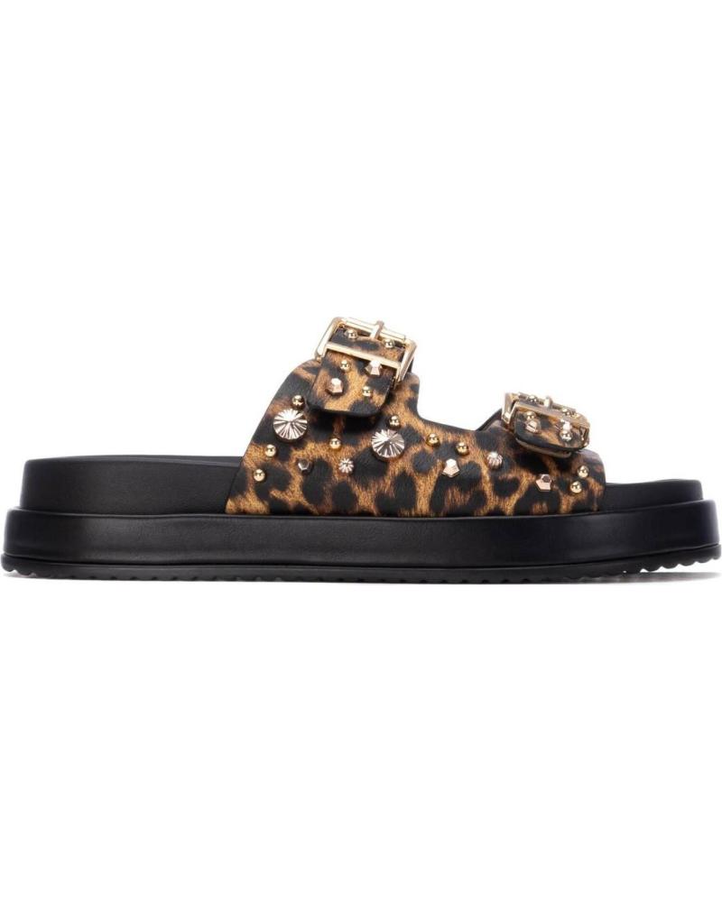 XTI SANDALIA PLATAFORMA CON HEBILLAS Y ESTAMPADO ANIMAL LEOPARDO
