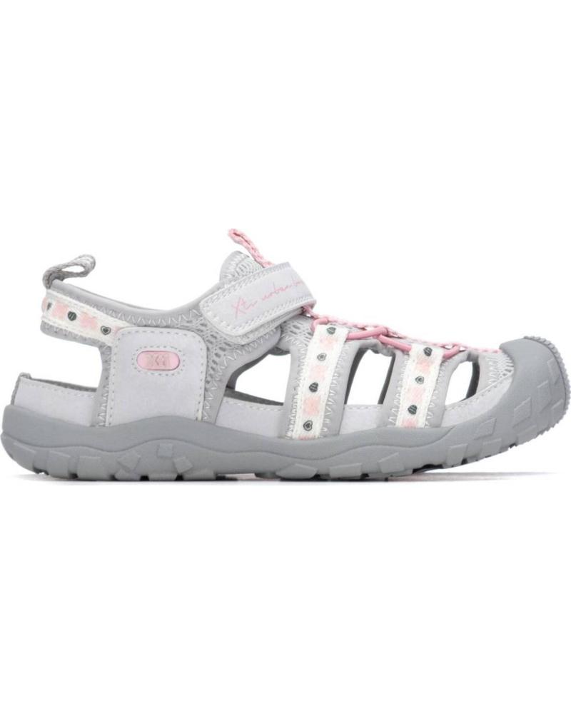XTI SANDALIA CERRADA DEPORTIVA 153103 GRIS