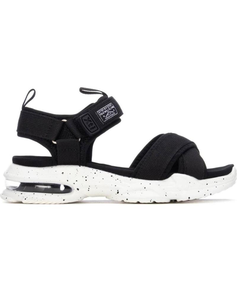 XTI SANDALIA DEPORTIVA CON CÁMARA DE AIRE 153107 NEGRO