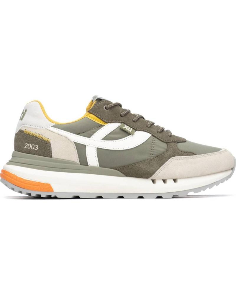 ZAPATILLAS DEPORTIVAS XTI 145802 EN TONOS TIERRA VERDE