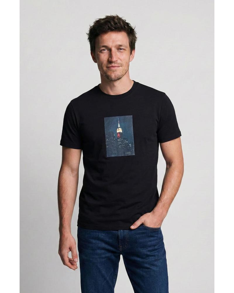 ARMANI EXCHANGE CAMISETA ARMANI EXCHANGE CON ESTAMPADO FRONTAL NEGRO
