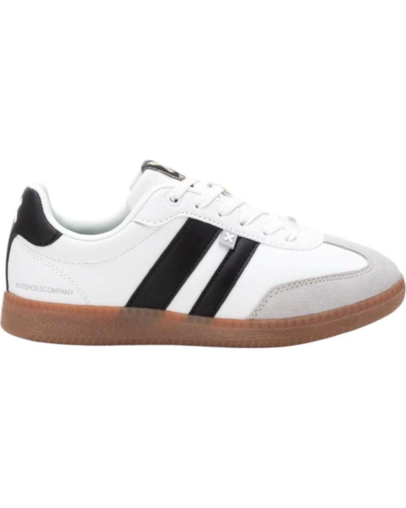 XTI ZAPATILLAS RETRO CON BANDAS LATERALES Y SUELA DE GOMA BLANCO