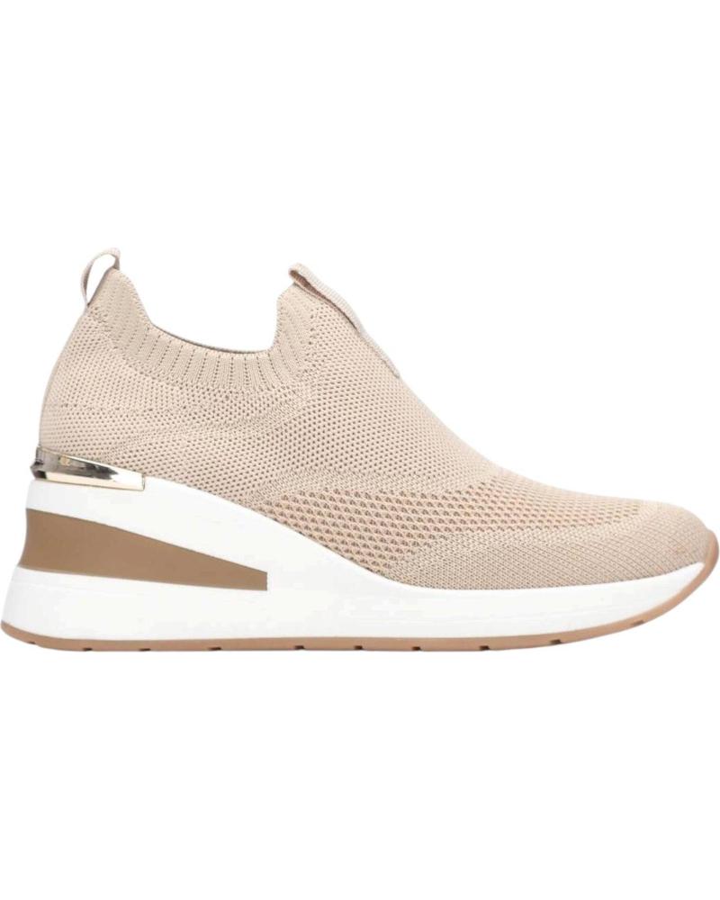 XTI ZAPATILLAS SLIP-ON CON CUÑA XTI 145100 NEGRO