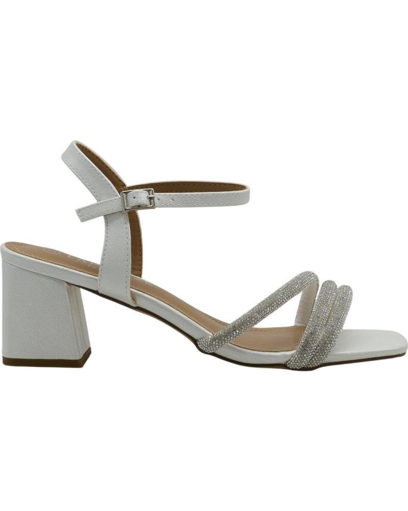 LAPIERCE SANDALIA DE TACÓN BLOQUE CON TIRAS CRUZADAS PLATA