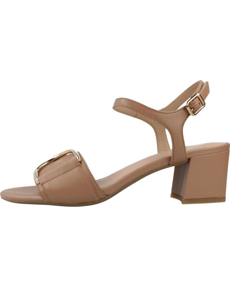 GEOX SANDALIAS MUJER MODELO D35RNB COLOR BEIS C5000