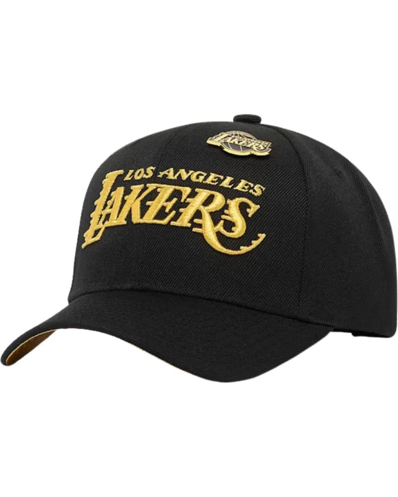 MITCHELL NESS GORRA & PINED GOLD PRO LAKERS REF 1177183 NEGRO