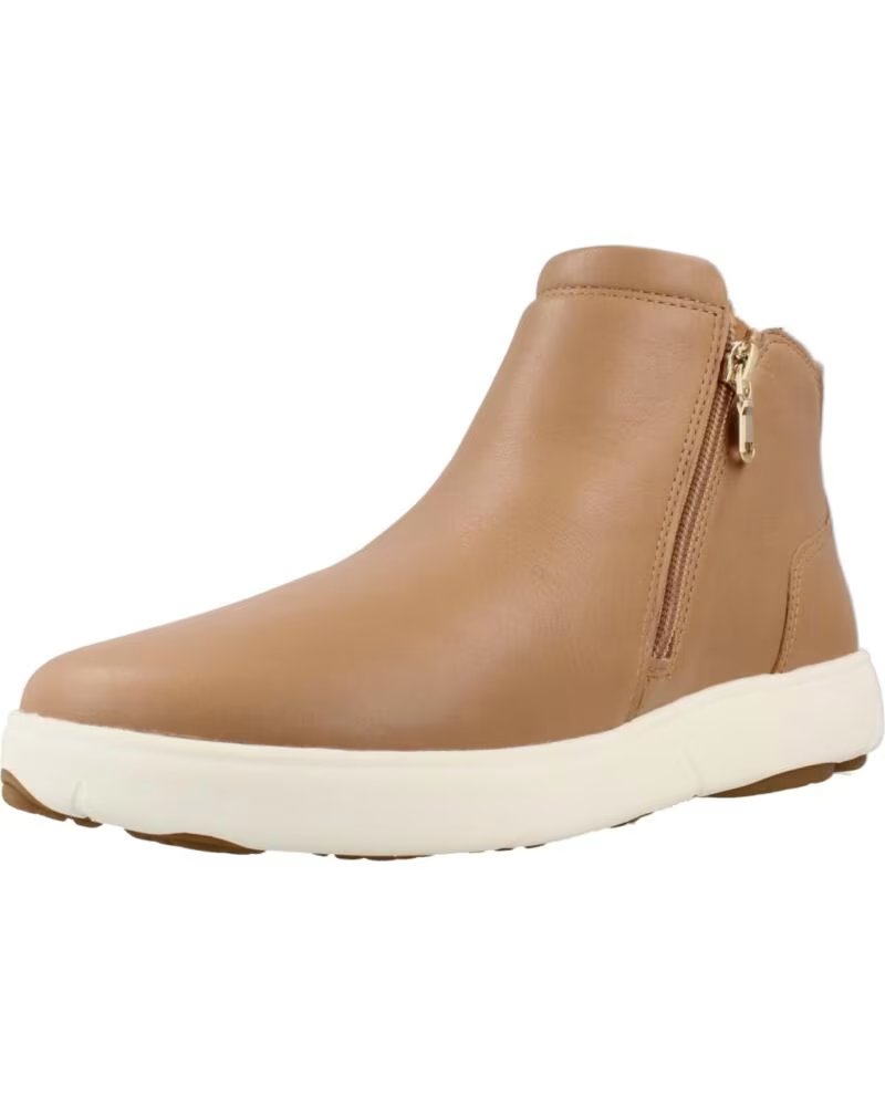 Botas D Nebula 20 C Marrón C5000