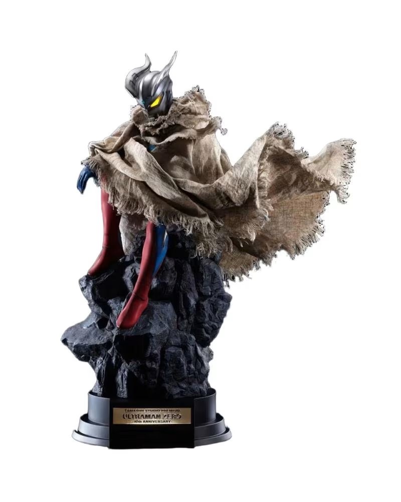 Tamashii Nations Figura Ultraman Zero 10TH Aniversario Premium Luz Led 62 Cm