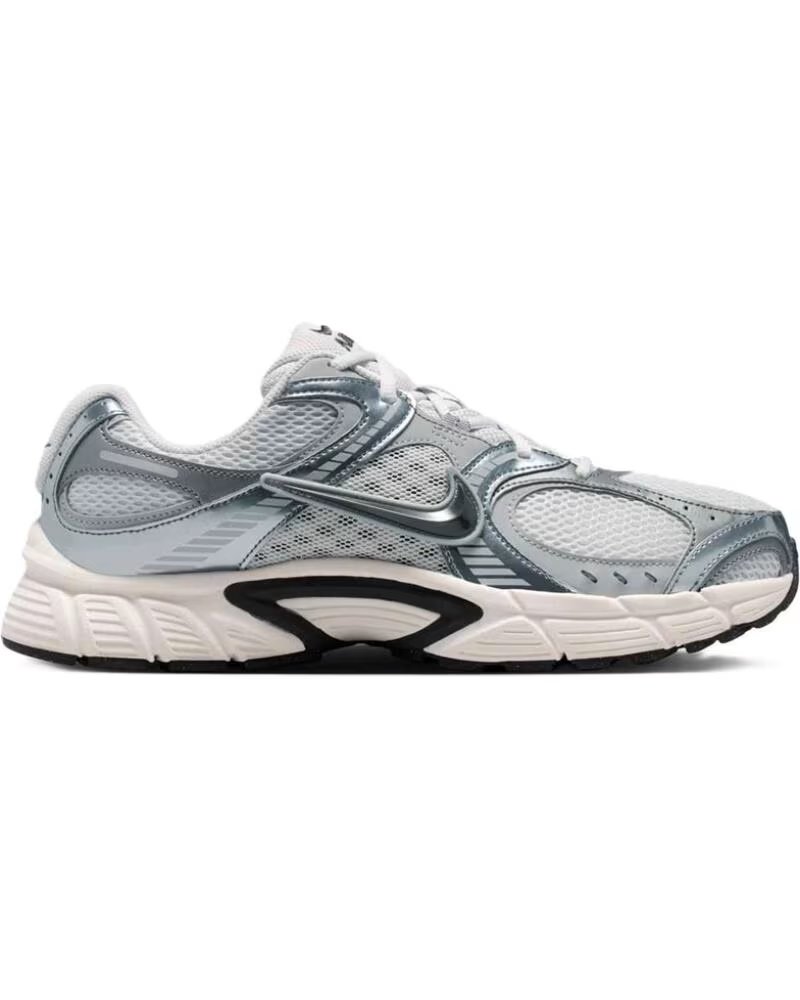 Nike Sportswear Zapatillas deportivas bajas 'V5 Rnr'  gris plateado / gris humo / gris claro – imagen 4
